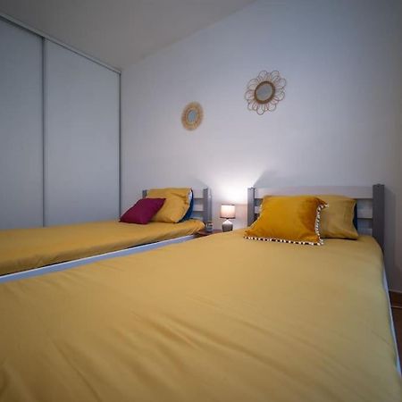 Appartement Tout Equipe Terrasse Et Parking Prive Marseille Eksteriør bilde