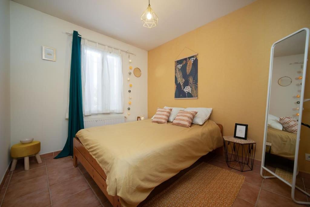Appartement Tout Equipe Terrasse Et Parking Prive Marseille Eksteriør bilde